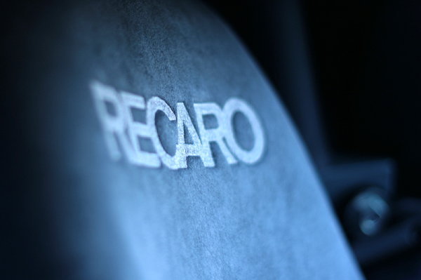 306 recaro IMG_2409.jpg
